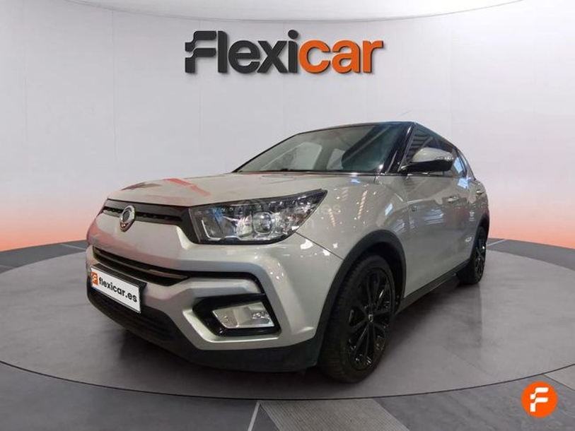 Foto del SSANGYONG KGM Tivoli D16T Urban 4x2