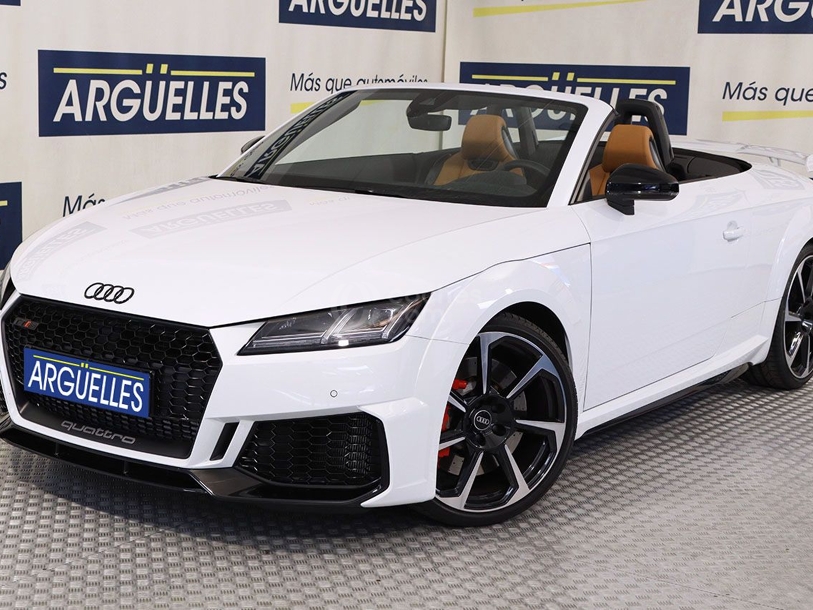 Foto del AUDI TT RS Roadster 2.5 TFSI quattro S tronic