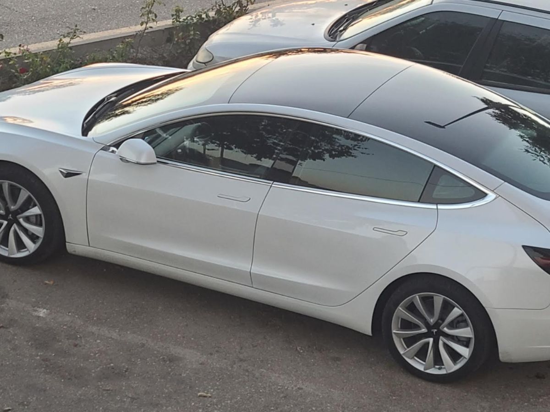 Imagen de TESLA Model 3