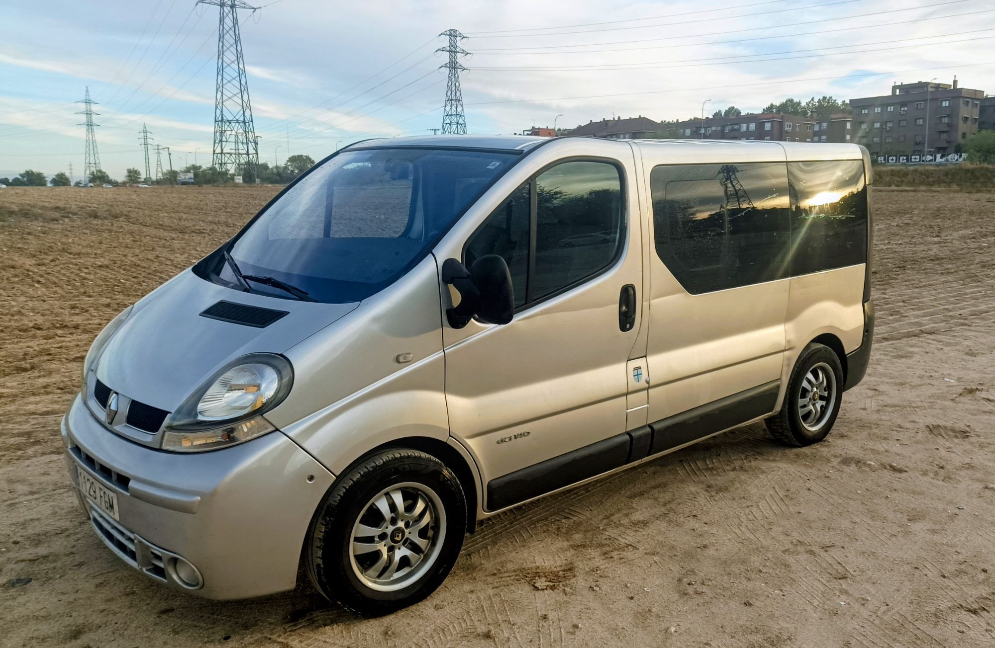 Foto del RENAULT Trafic 2.5 DCi Generation Privilege 140