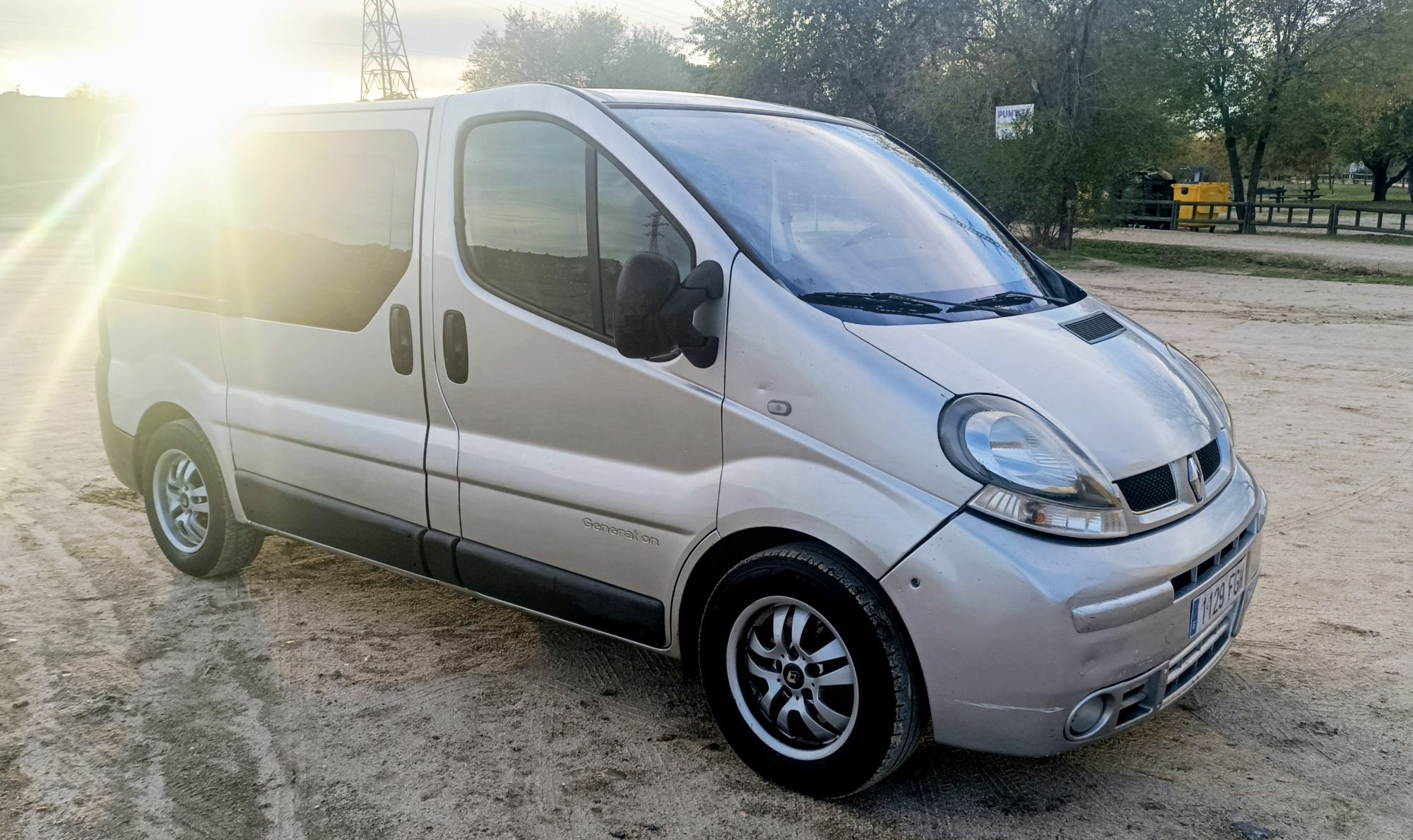 Foto del RENAULT Trafic 2.5 DCi Generation Privilege 140