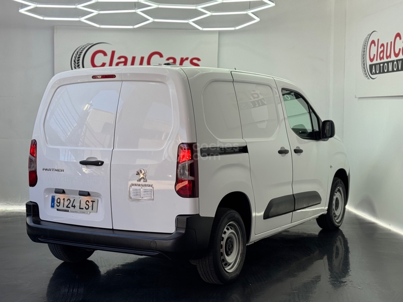 Foto del PEUGEOT Partner 1.5BlueHDI S&S Premium Standard 600kg 100