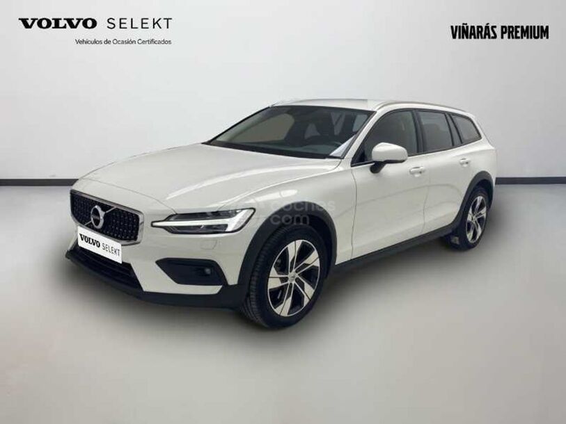 Foto del VOLVO V60 Cross Country B5 AWD Aut. 250