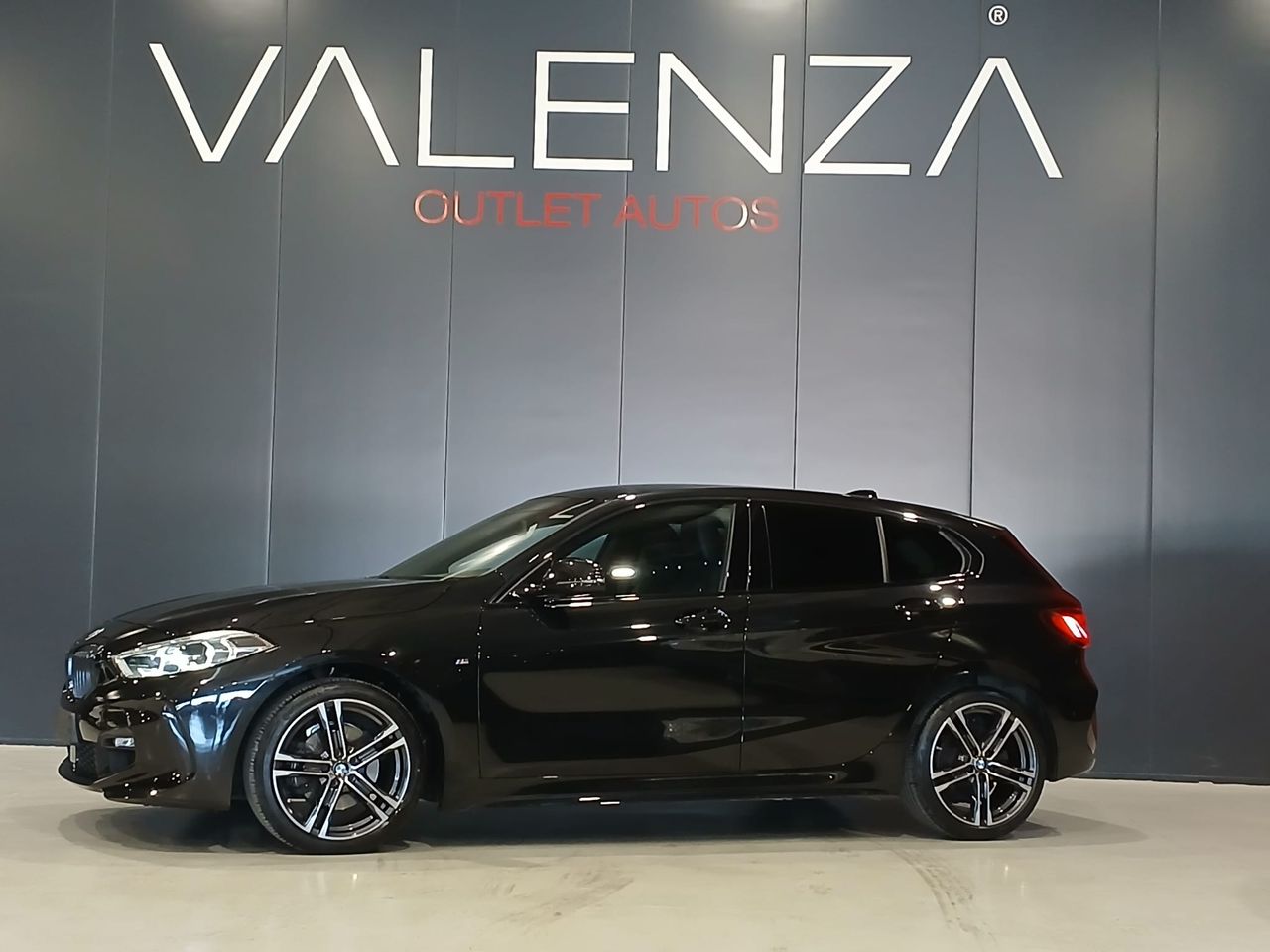 BMW Serie 1 (118I M-SPORT) en Córdoba