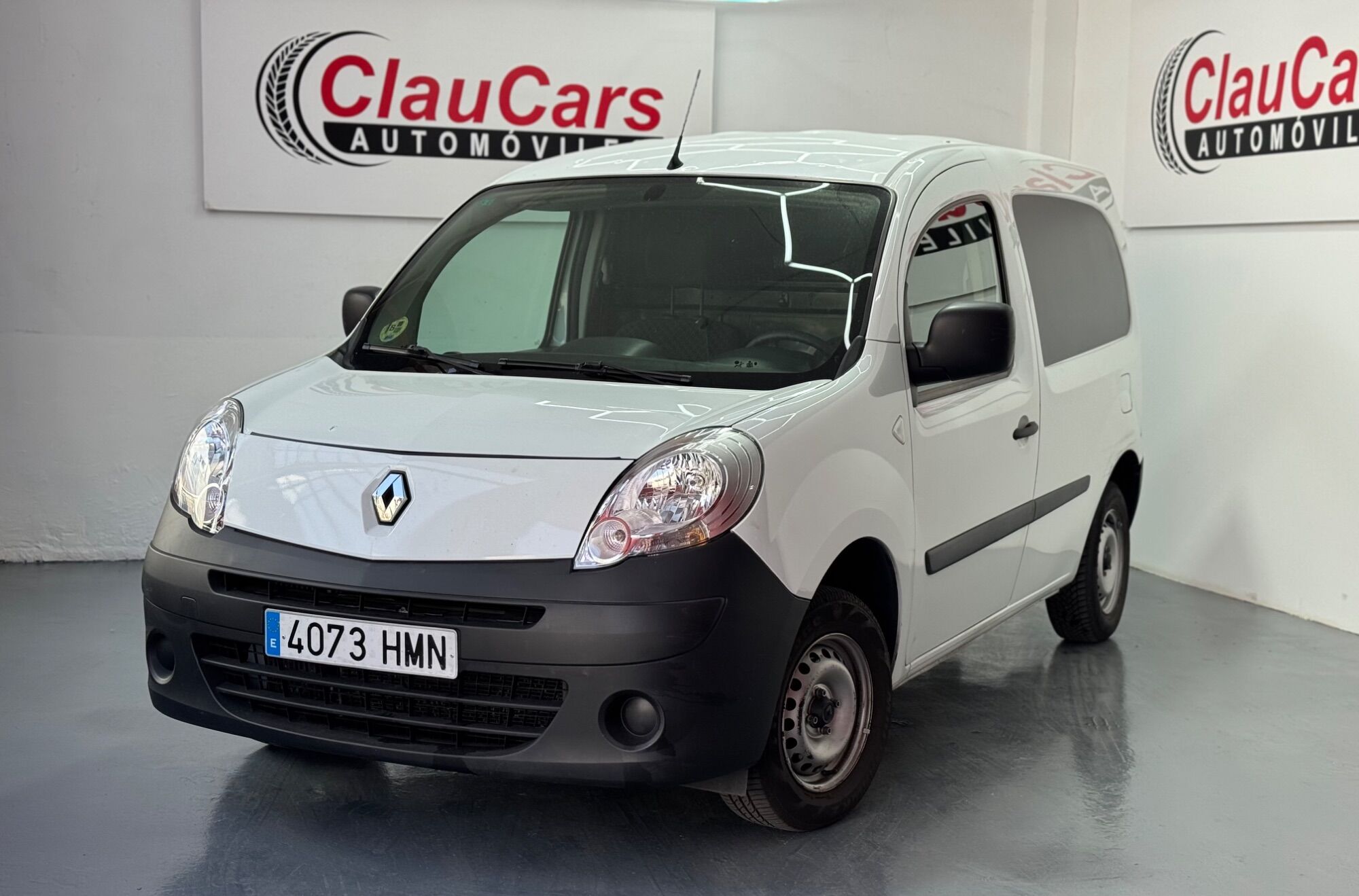 RENAULT Kangoo (Fg. 1.5dCi Profesional 75 E5) en Madrid