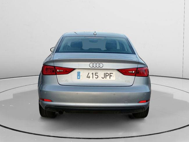 Foto del AUDI A3 Sedán 1.6TDI CD Attraction 110