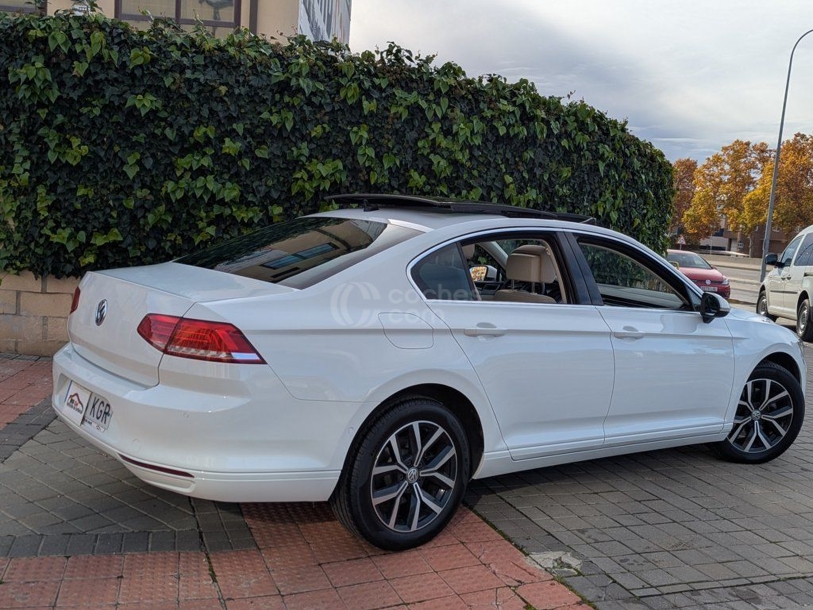 Foto del VOLKSWAGEN Passat 2.0TDI Advance DSG7 110kW