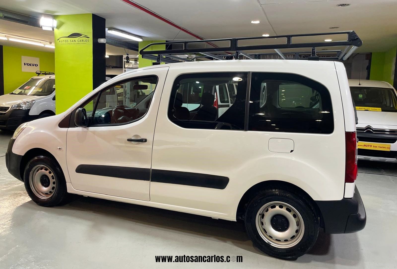Foto del PEUGEOT Partner Tepee 1.6BlueHDI Access 75