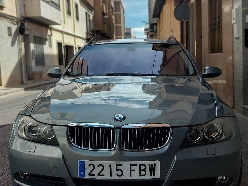 Foto del BMW Serie 3 325xi Touring Aut.
