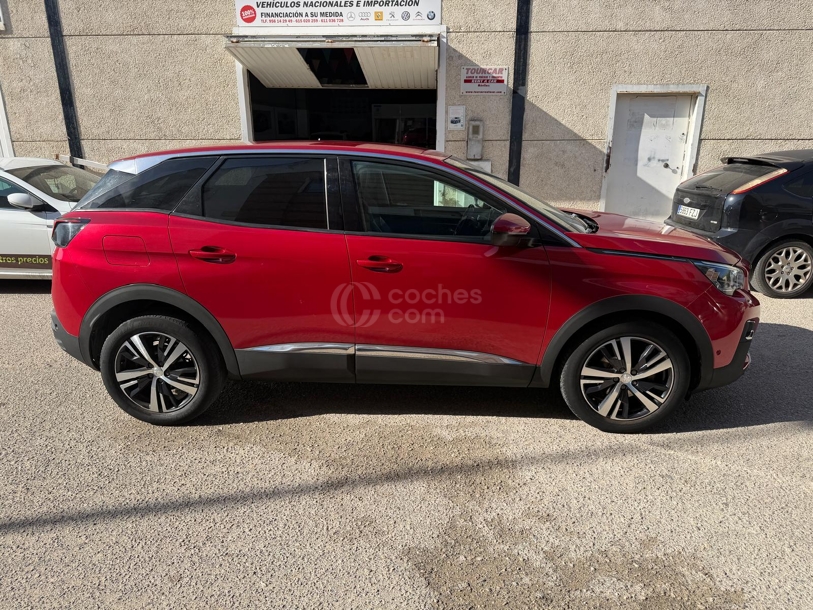 Foto del PEUGEOT 3008 1.2 S&S PureTech Active 130