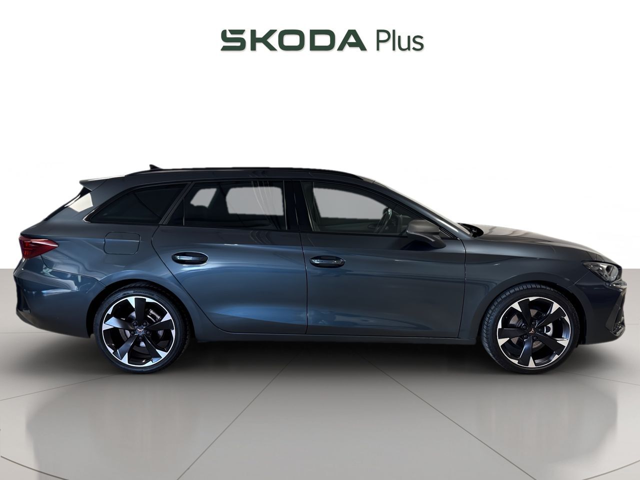 Foto del CUPRA León 1.5 ETSI DSG 110Kw