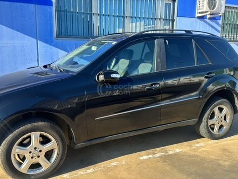 Foto del MERCEDES Clase M ML 320CDI Aut.
