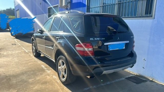 Foto del MERCEDES Clase M ML 320CDI Aut.