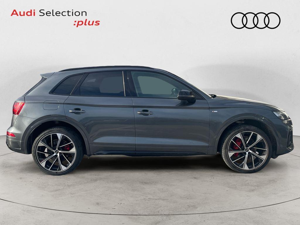 Foto del AUDI Q5 40 TDI quattro-ultra Black line S tronic 150kW