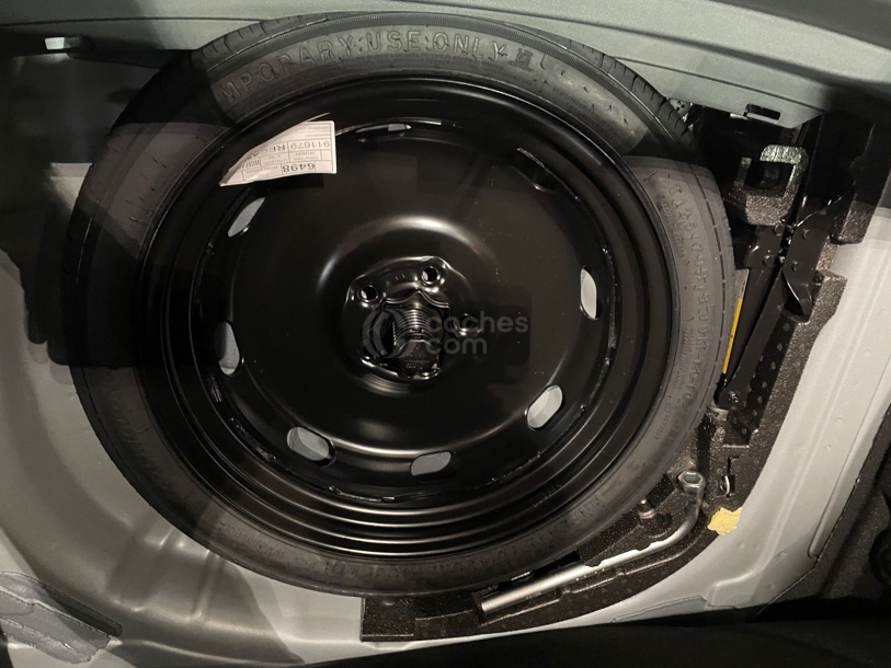 Foto del SEAT León 1.5 TSI S&S FR 25º Aniversario 115