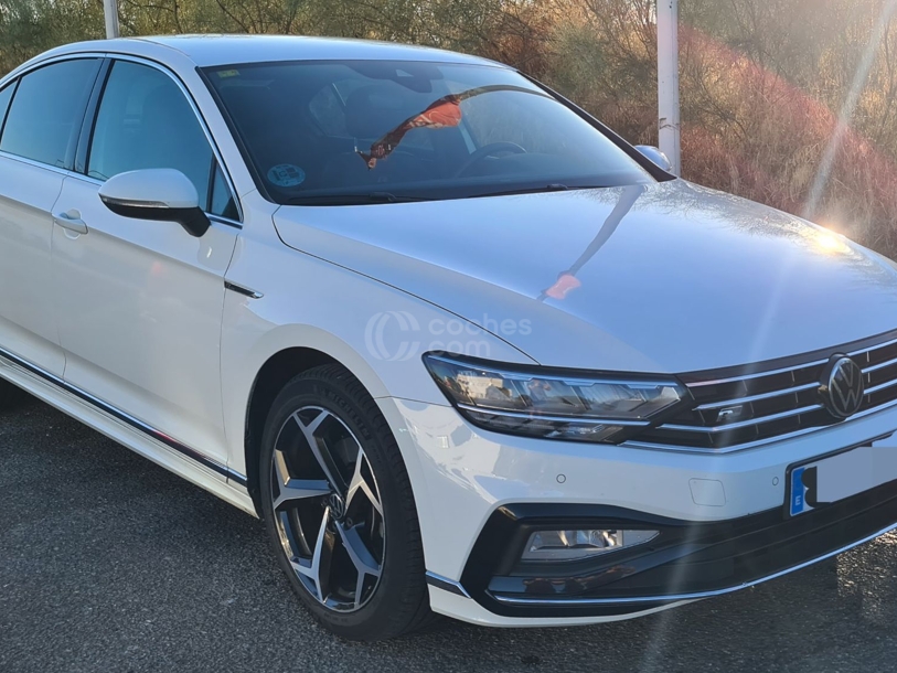 Foto del VOLKSWAGEN Passat 1.5 TSI ACT R-Line 110kW