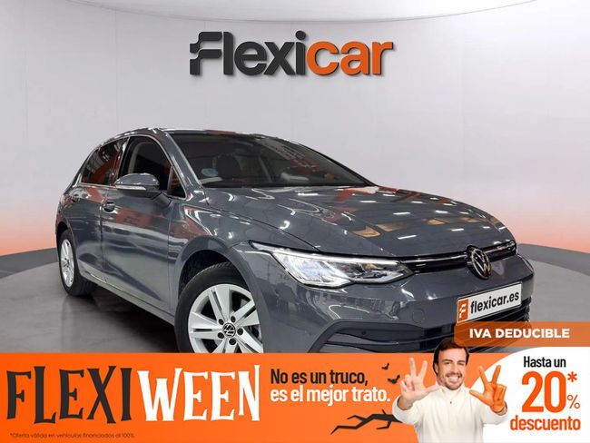 VOLKSWAGEN Golf (Life 1.5 eTSI 85kW (115CV) DSG) en Barcelona
