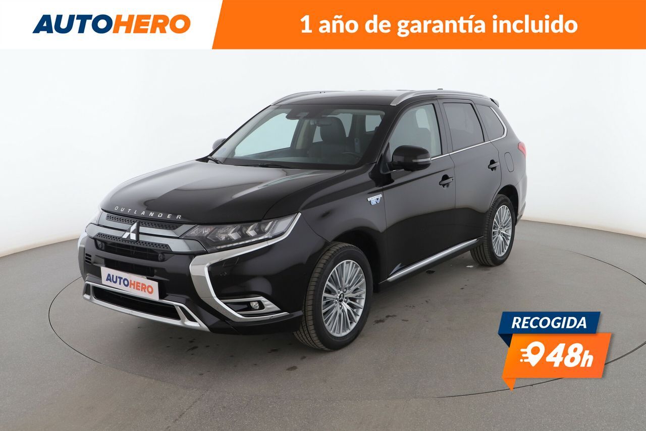 MITSUBISHI Outlander (PHEV Kaiteki 4WD) en Madrid