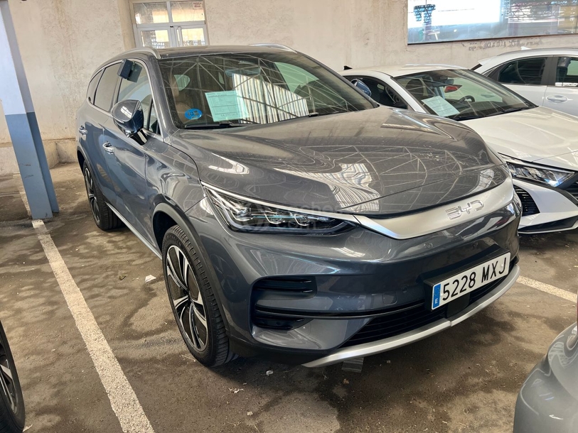 Foto del BYD Tang Flagship