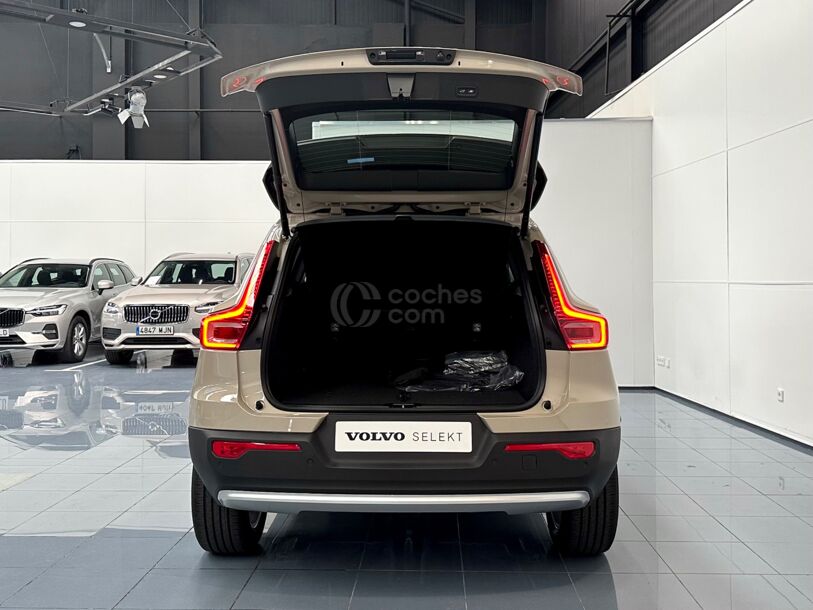 VOLVO XC40 B3 Core Aut.
