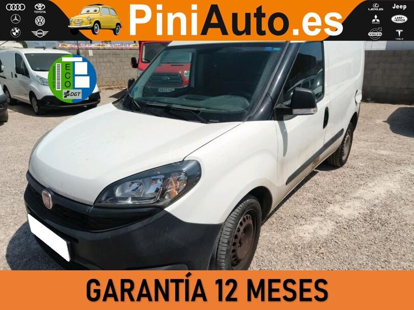 Foto del FIAT Dobló Cargo 1.4 T-Jet GNC Base