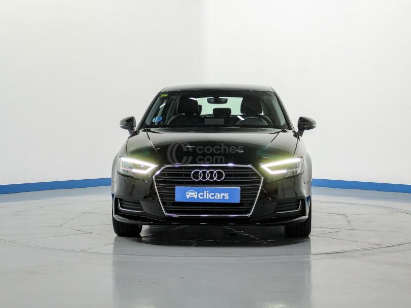 Foto del AUDI A3 Sportback 30 g-tron Design S tronic 96kW