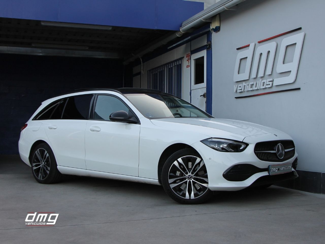 MERCEDES Clase C (C 300 e Estate 313Cv 5p) en Barcelona