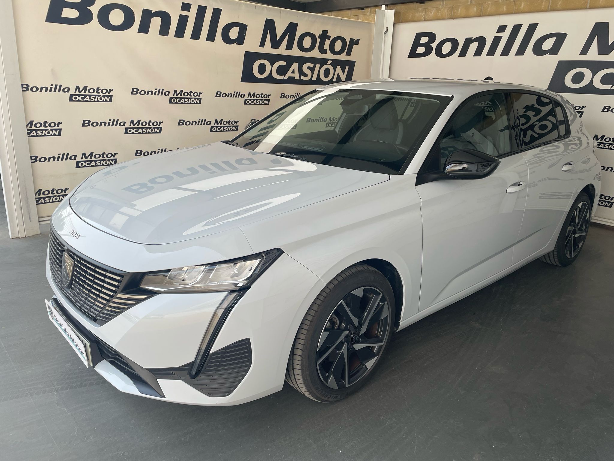 PEUGEOT 308 (1.5 BLUEHDI 130 EAT8 ALLURE 130 5P) en Toledo