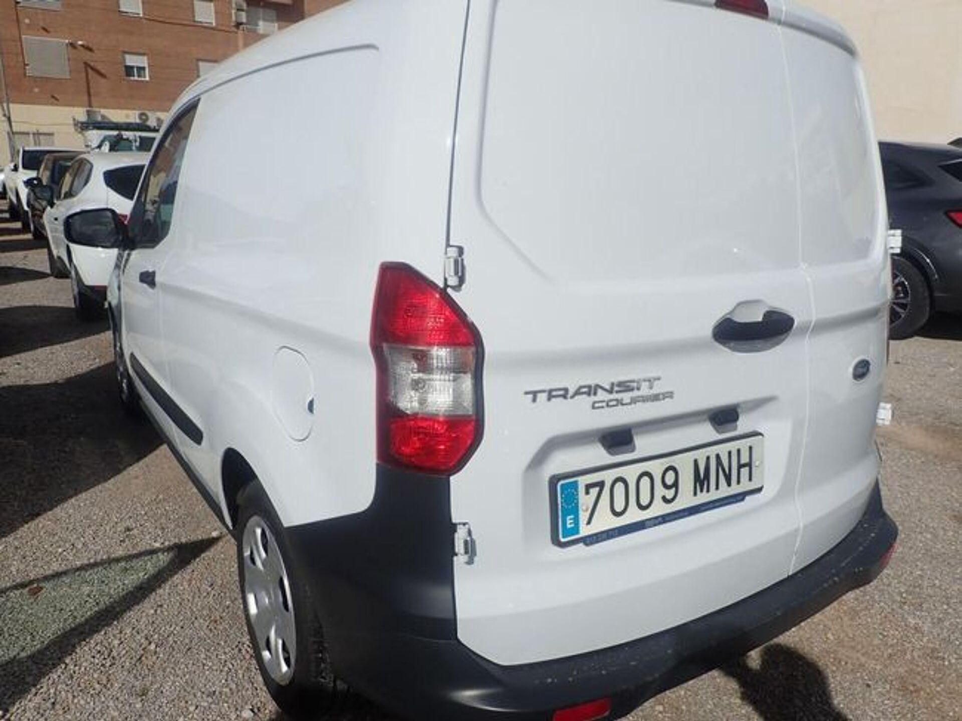 Imagen 2 de FORD Transit Courier