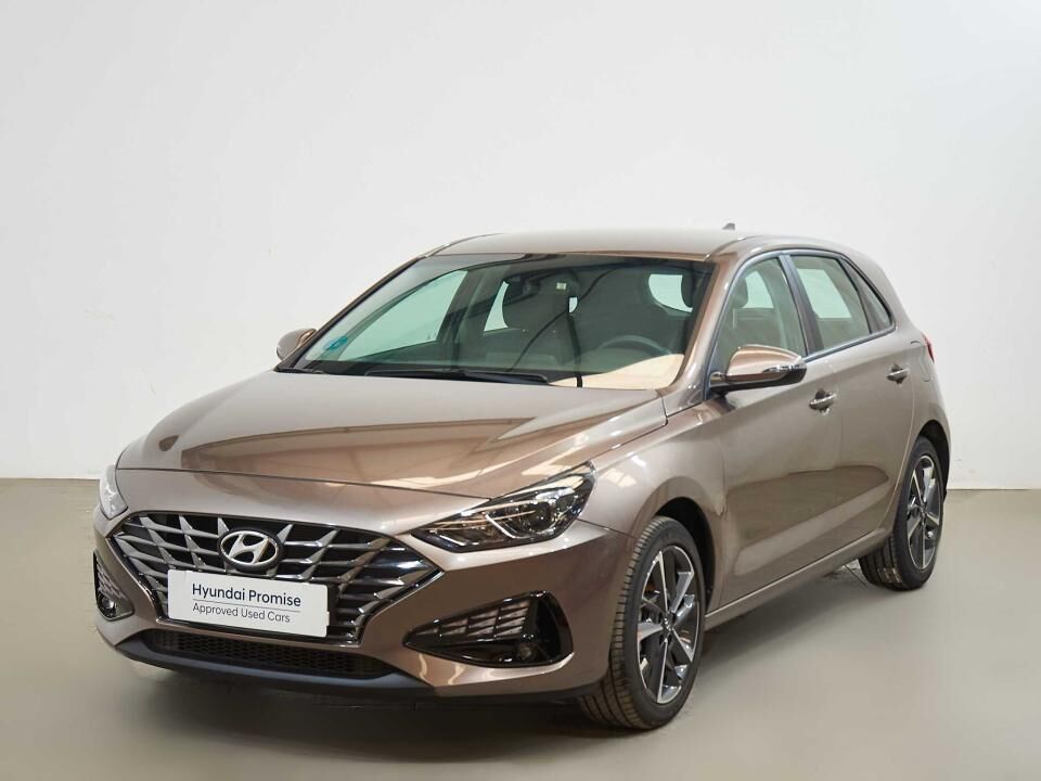 HYUNDAI i30 (1.5 DPI Klass SLX 110) en Cádiz