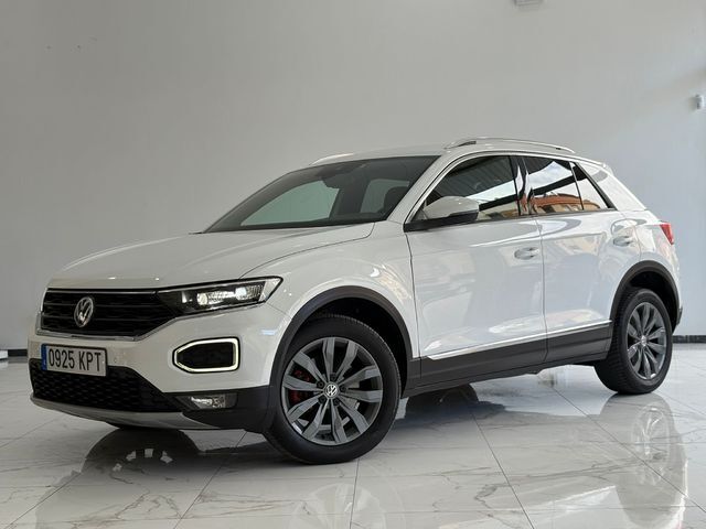 VOLKSWAGEN T-Roc (Sport 2.0 TDI 4Motion 110 kW (150 CV) DSG) en Barcelona