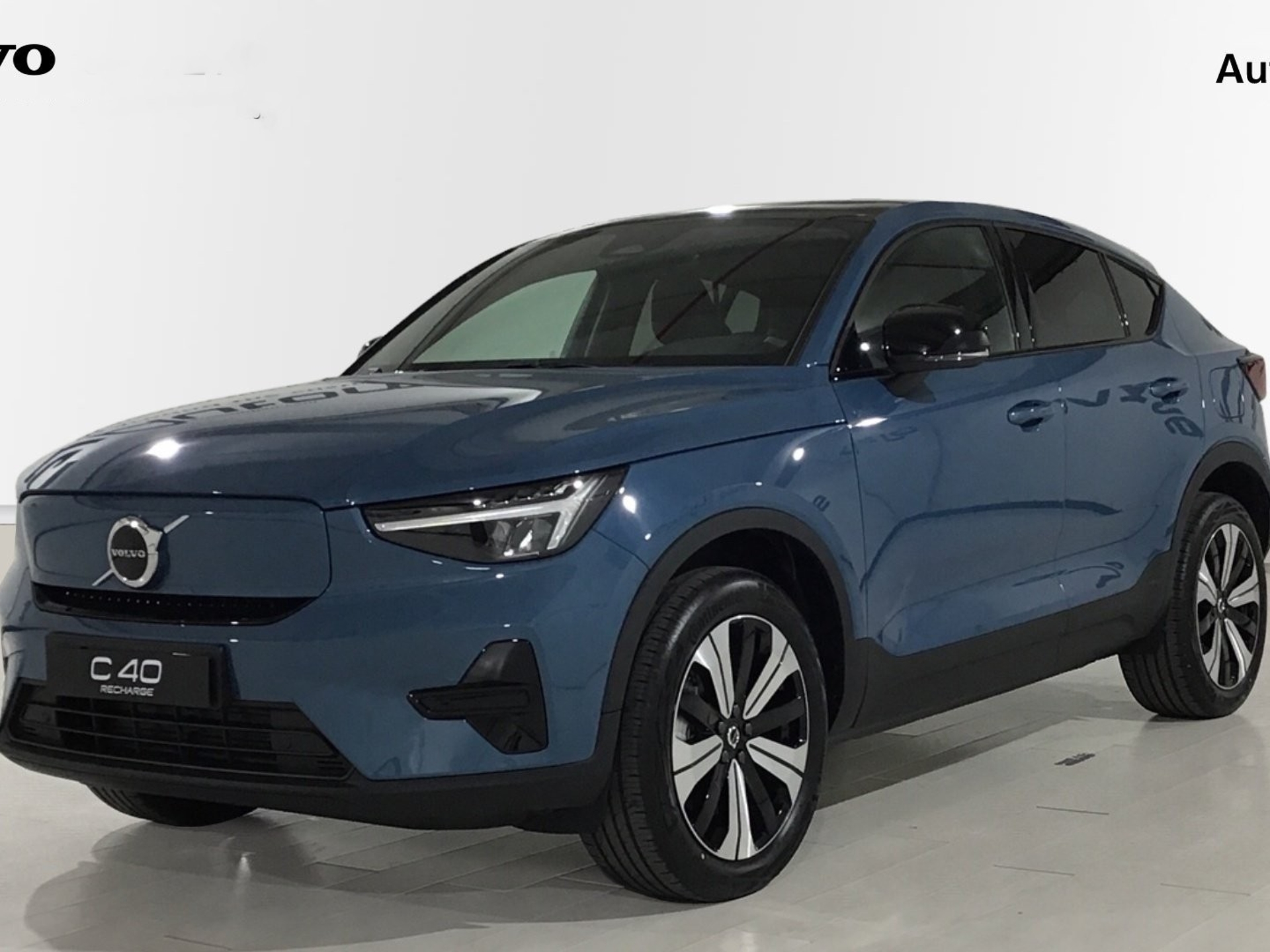 Imagen de VOLVO C40