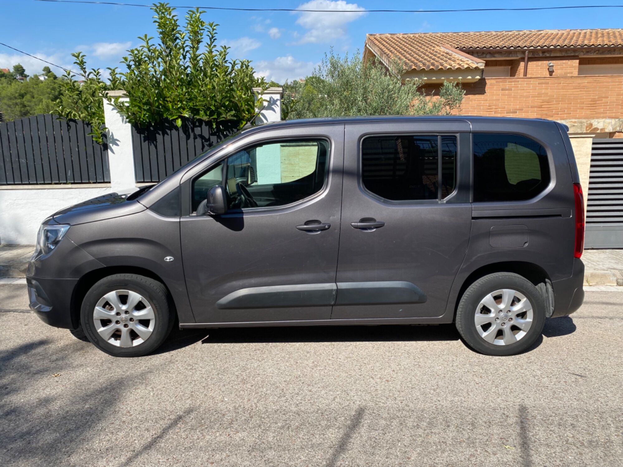Foto del OPEL Combo Life 1.5TD S-S Elegance L 100