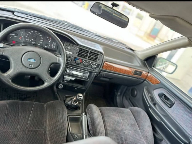 Foto del FORD Scorpio 2.0i Ghia