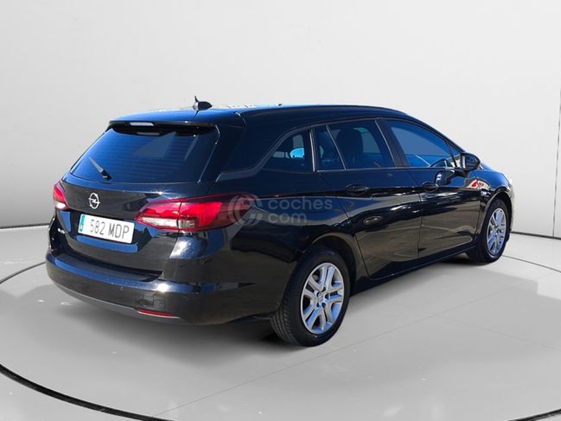 Foto del OPEL Astra 1.5D S-S Business Elegance 122