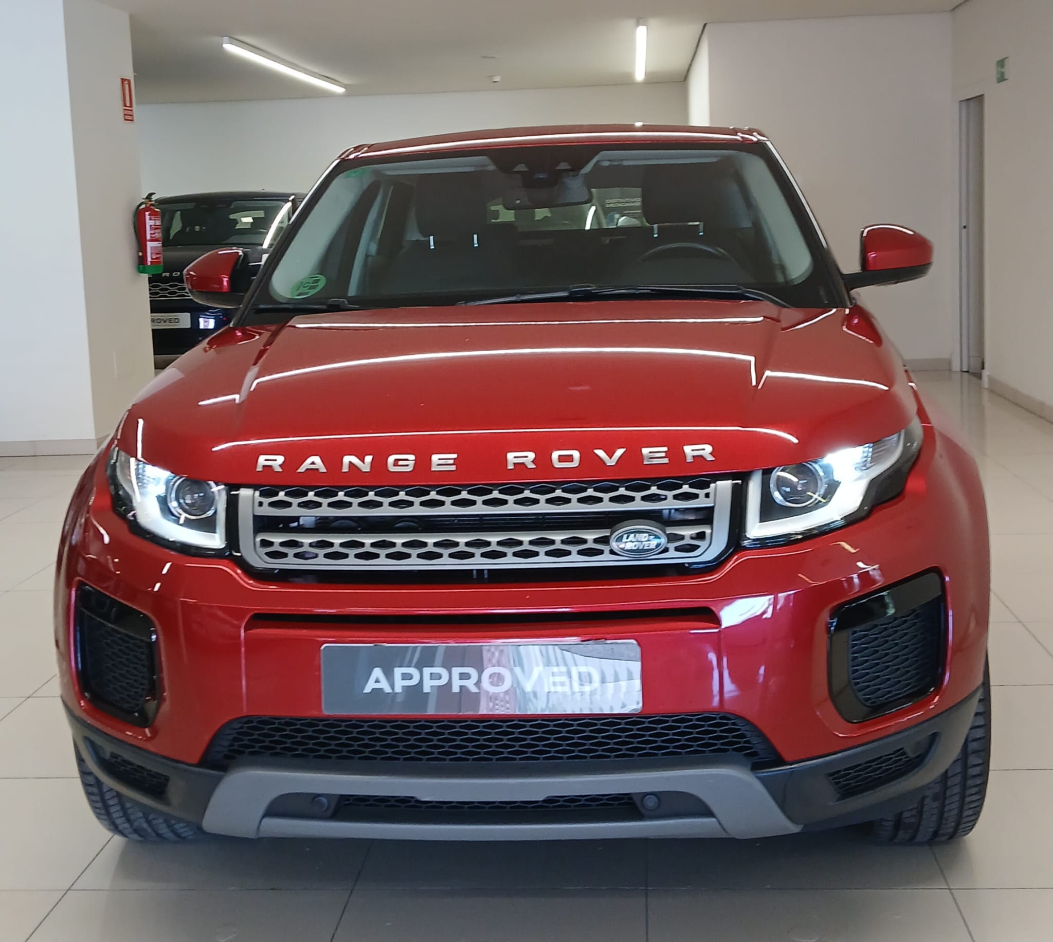 LAND ROVER Range Rover Evoque (EVOQUE 2WD 5DR) en Sevilla