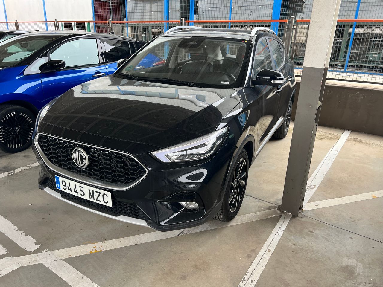 MG ZS (1.5 Luxury) en Madrid