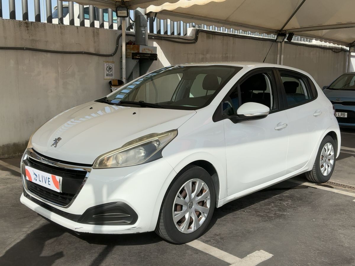 PEUGEOT 208 (1.2 PureTech S&S Active ETG5 82) en Madrid