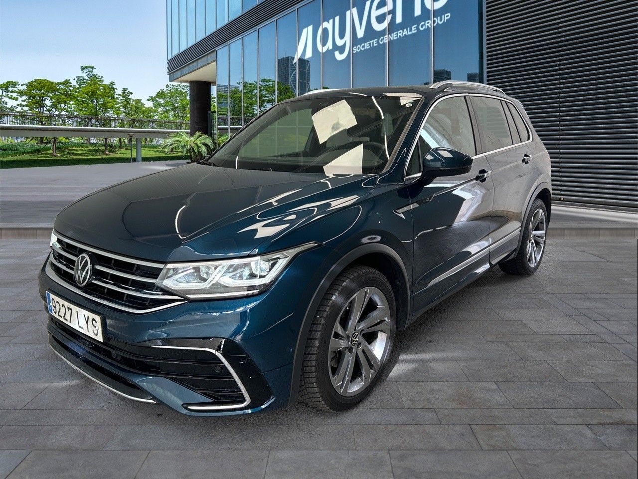 VOLKSWAGEN Tiguan (R-Line 2.0 TDI 110 kW (150 CV)) en Madrid