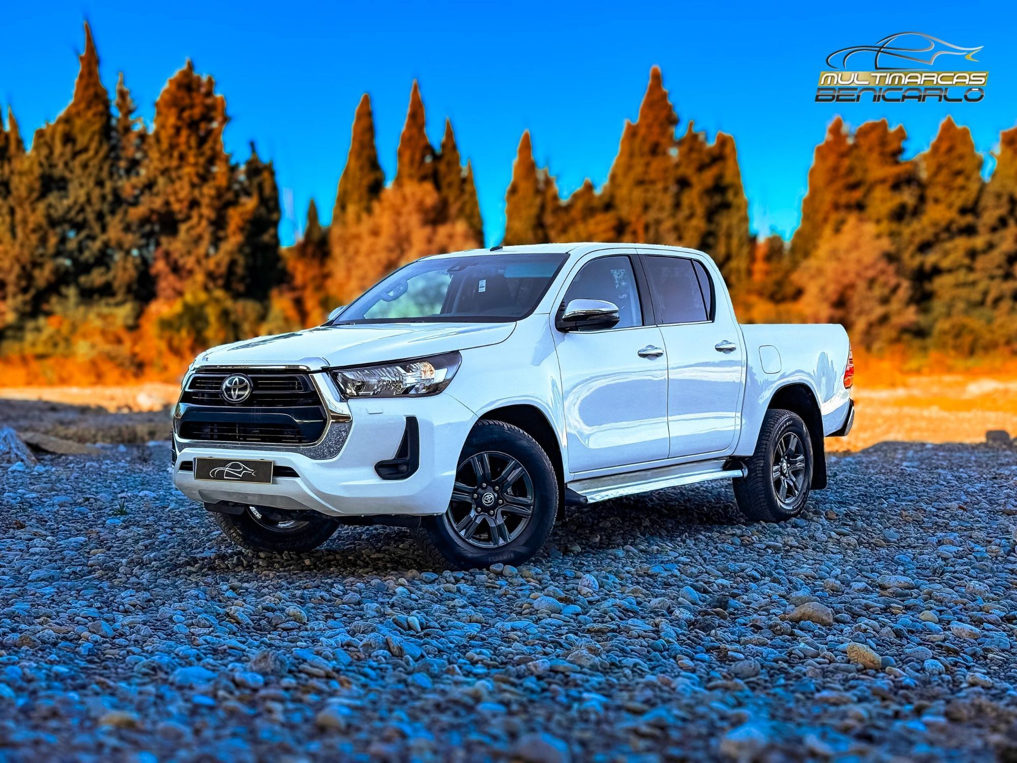 Foto del TOYOTA Hilux Cabina Doble VX