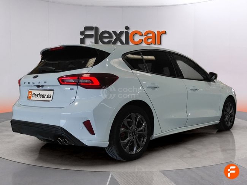 Foto del FORD Focus 1.0 Ecoboost MHEV ST-Line Design SIP 125