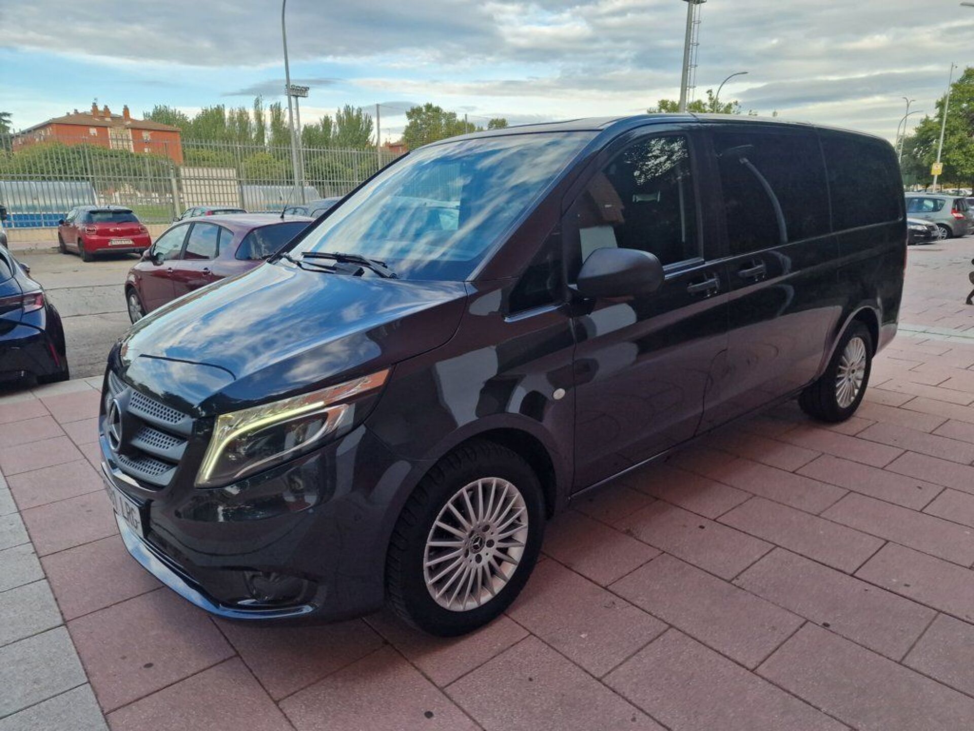 Imagen de MERCEDES Vito