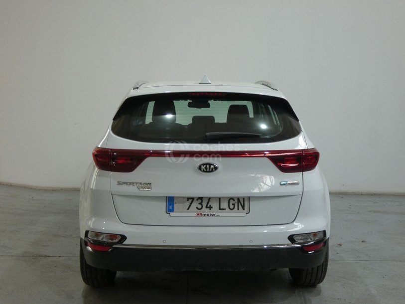 Foto del KIA Sportage 1.6 MHEV Business 4x4 136