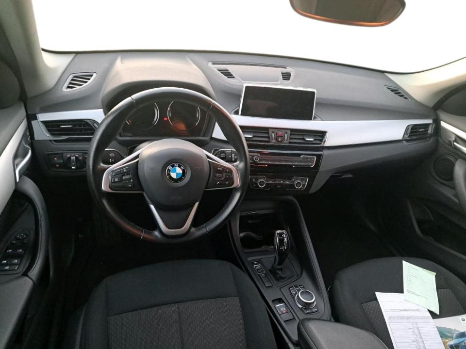 Foto del BMW X1 sDrive 18dA Corporate