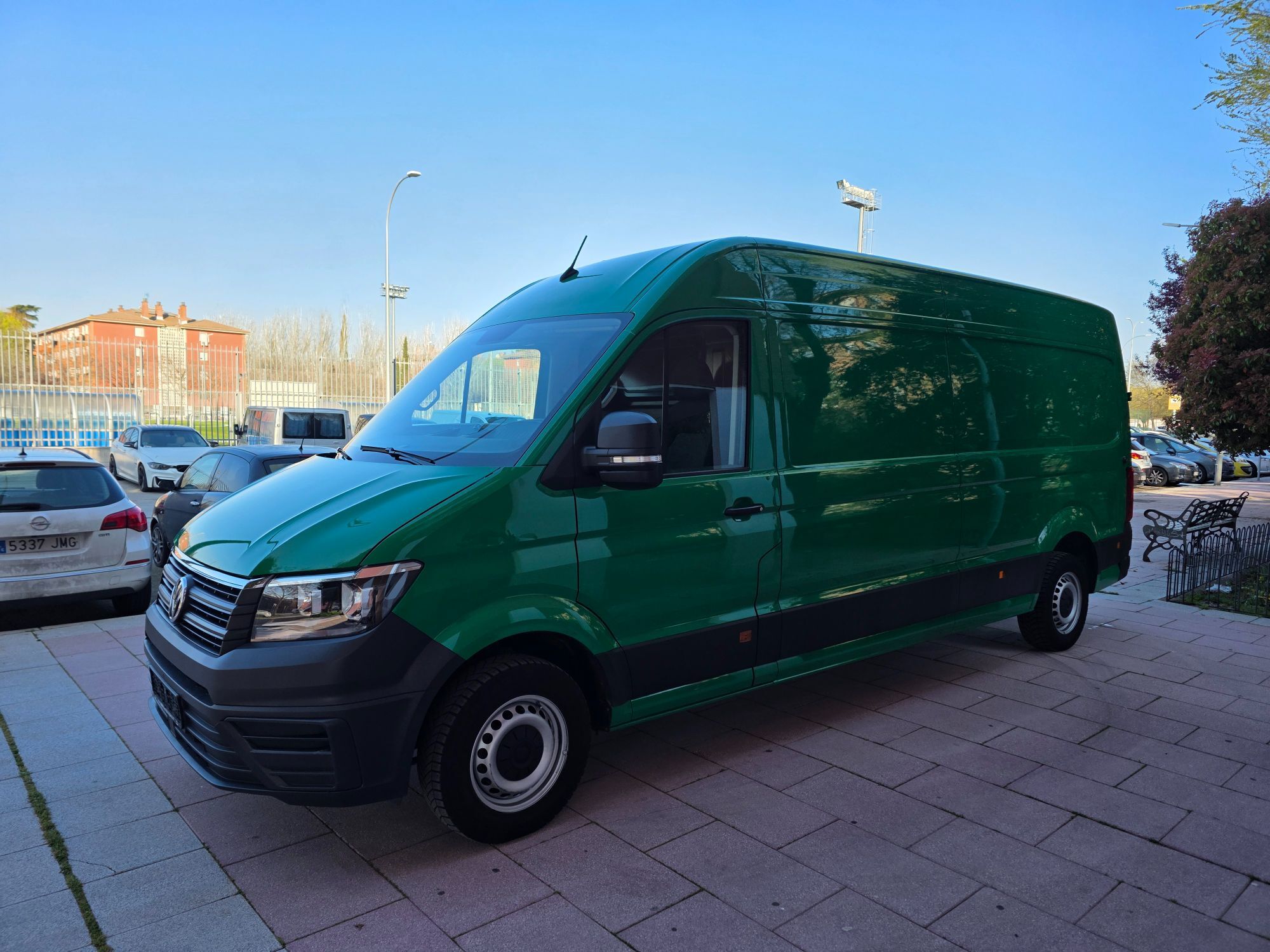 Foto del VOLKSWAGEN Crafter Furgón 2.0TDI SCR 35 BL L4H3 103kW Aut.