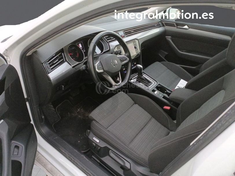 Foto del VOLKSWAGEN Passat Variant 2.0TDI EVO Executive DGS7 110kW