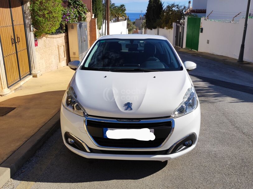 Foto del PEUGEOT 208 1.6BlueHDi Business Line 75