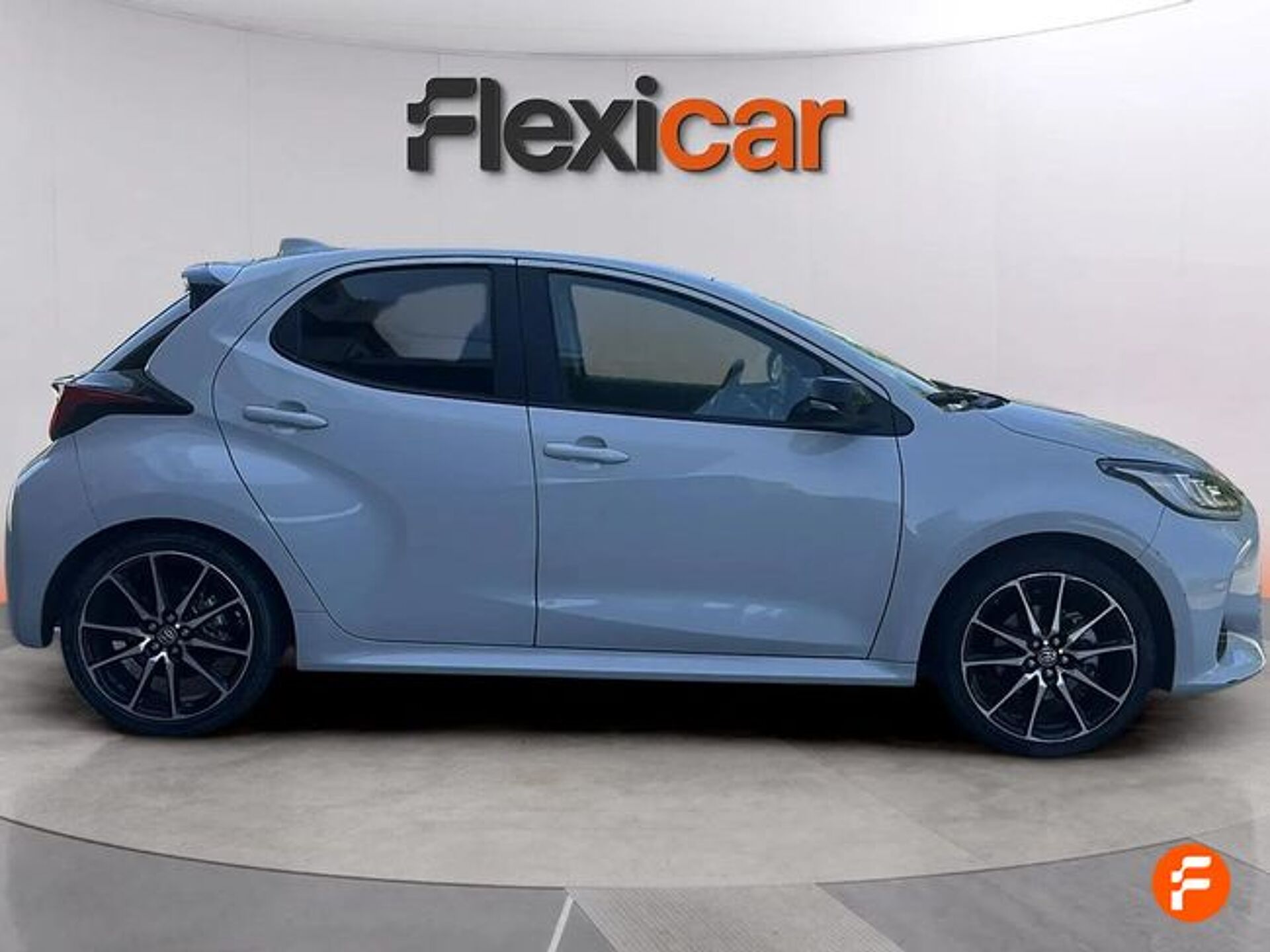 Imagen 2 de TOYOTA Yaris