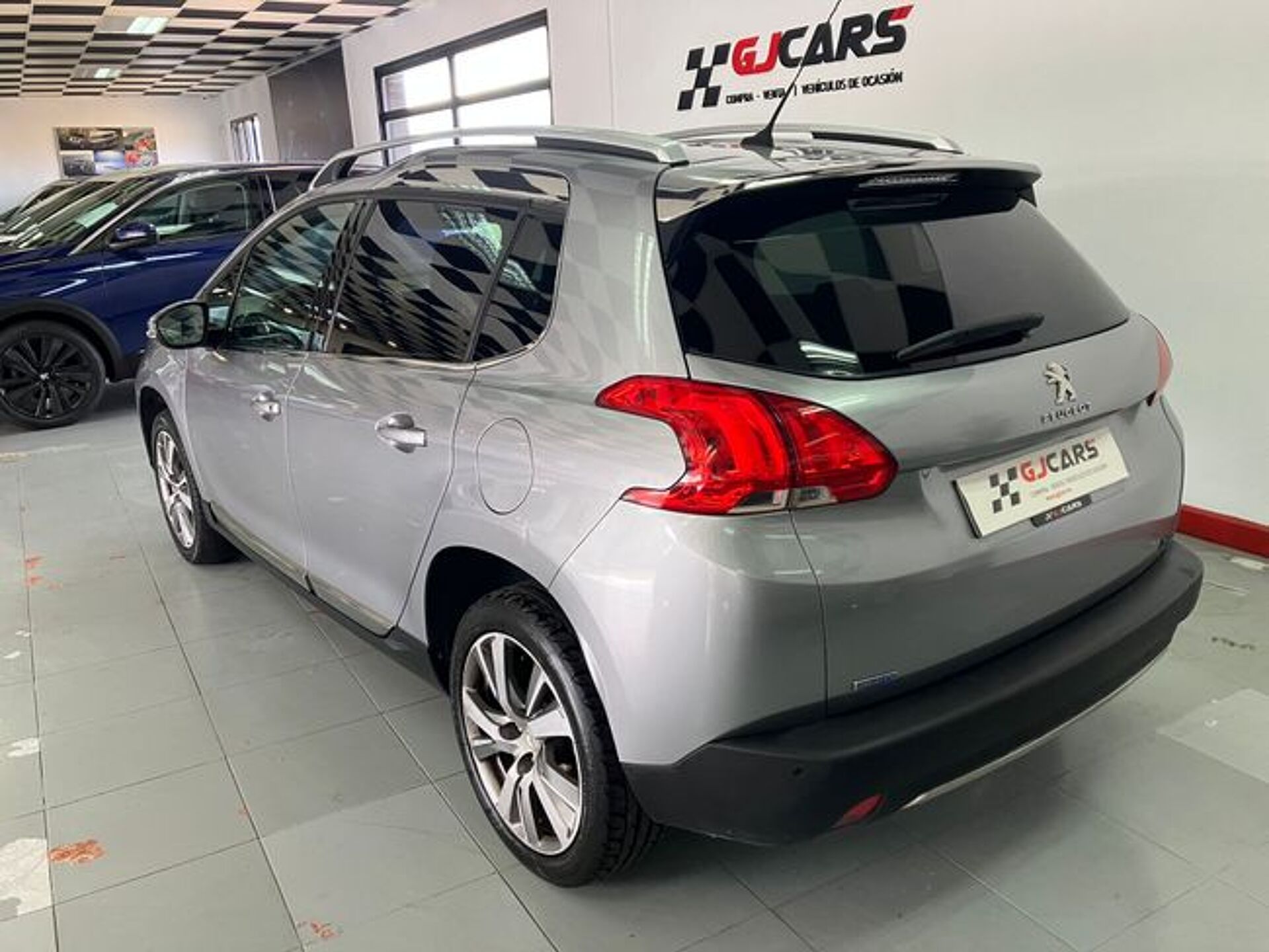 Imagen 3 de PEUGEOT 2008