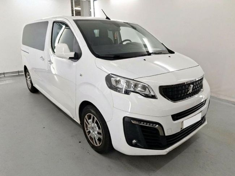 Foto del PEUGEOT Traveller 1.5BlueHDI Business Standard 120